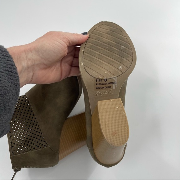 Qupid Faux leather Vegan Open Weave Peep Toe Ankle‎ Booties - Picture 7 of 9